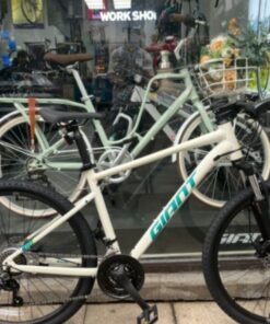 xe đạp Giant ATX 660 bản 2025 màu trắng