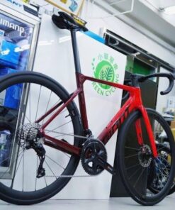 Chụp Sau Xe đạp đua Giant Propel Adv 2 Bản 2024