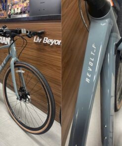 Xe đạp đường phố (Touring) Giant Revolt F3 bản 2025 giảm giá 1M 15 Khung Xe đạp đường Phố (touring) Giant Revolt F3 Bản 2025