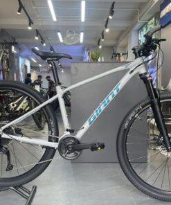 Xe đạp địa Hình Giant Atx 830 Bản 2025 ảnh Màu Trắng Xanh