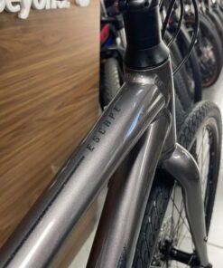 ống Ngang Xe đạp đường Phố (touring) Giant Escape 2 Bản 2024