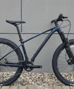 Xe đạp địa hình Giant FATHOM-S bản 2023 (27,5 và 29inch) giảm giá 5M 9 Xe đạp địa Hình Giant Fasthom-s 29 Bản 2023 Màu đen