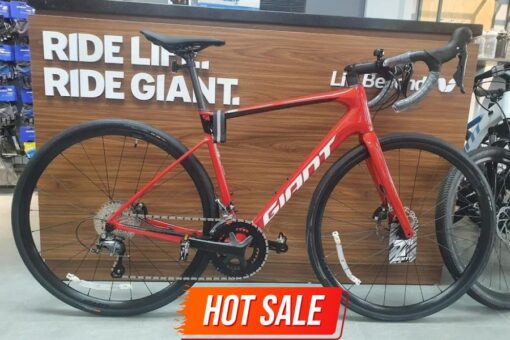 Xe đạp đua Giant Defy Adv 3 Bản 2022 Màu đỏ ảnh Thật