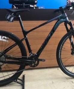 Xe địa Hình Giant Xtc Adv 1 27,5inch Bản 2021