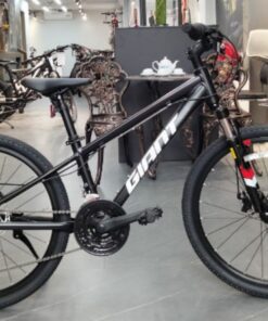 Xe đạp trẻ em Giant ATX 610 24 2023 – Địa hình bền bỉ, luyện tập vượt trội cho tuổi teen 17 Xe Trẻ Em Giant Atx 610 24 Bản 2023 Màu đen ảnh Thật