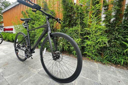 Phía Trước Xe đap Touring Senidas T200