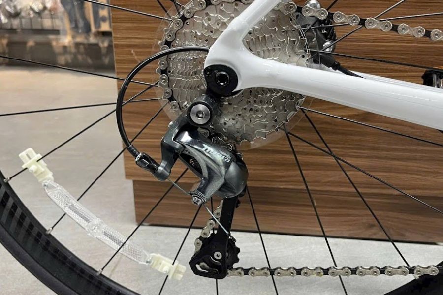 Xe đạp đua Giant TCR SLR bản 2025 25 Củ đề Sau Và Líp Xe đạp đua Giant Tcr Slr Bản 2025