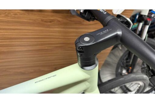 Tay Lái Liền Khối Xe đạp đường Phố Giant Escape 2 Plus Bản 2026
