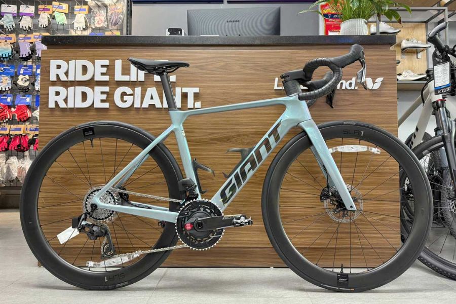 Xe đạp đua Giant Propel Adv PRO 0-AXS bản 2026 21 Xe Đạp Đua Giant Propel Advanced Pro 0-axs 2026 ảnh Thật