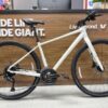 Xe đạp đường phố Giant Escape Plus 1 bản 2026 11 Xe đạp đường Phố Giant Escape 1 Plus Bản 2026 Màu Trắng