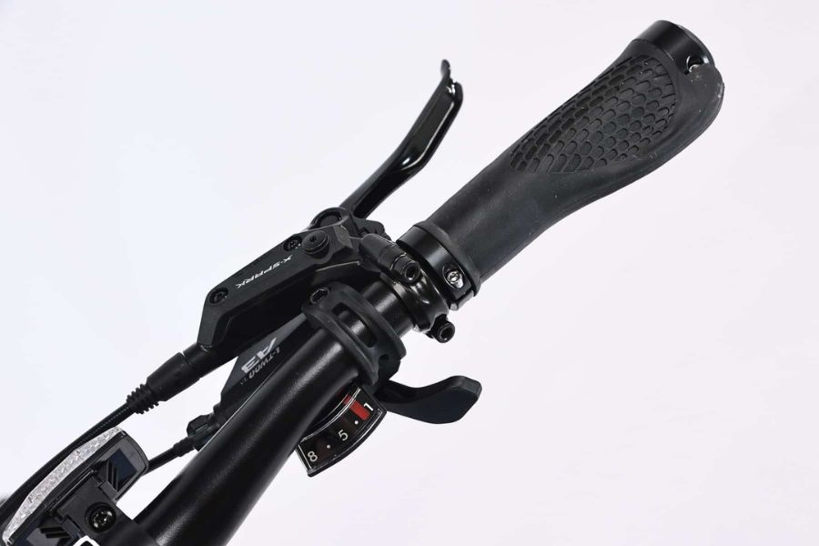 Xe đạp đường phố California City 450 46 Tay đề Xe đạp đường Phố California City 450