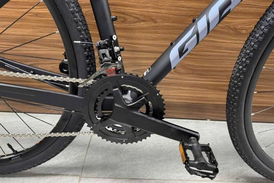 Xe đạp Gravel Giant Revolt 0 bản 2026 35 Đùi đĩa Và Cùi đề Trước Xe đạp Gravel Giant Revolt 0 Bản 2026