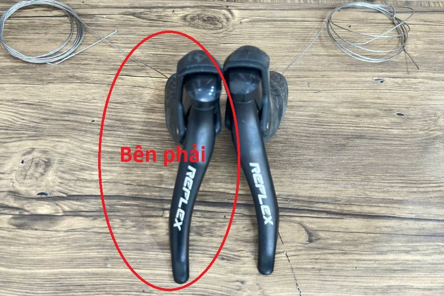 Bộ tay đề lắc Sensah Reflex 2x8 tốc độ tháo xe (mới 99,99%) 25 Bộ Tay đề Lắc 2x8 Tốc độ Sensah Reflex Tháo Xe - Bên Phải